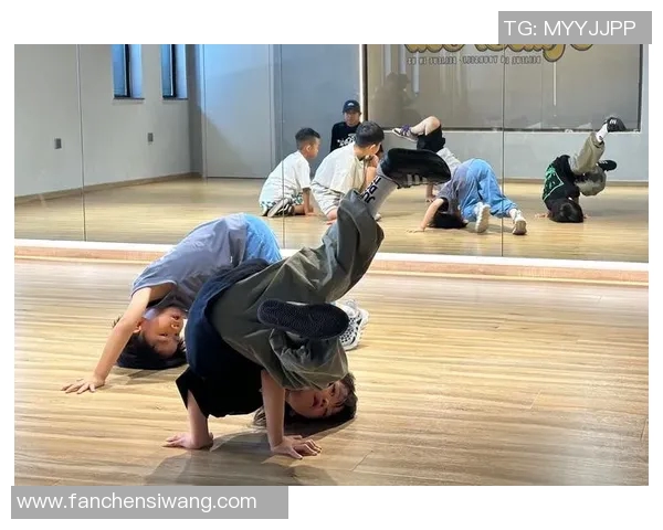 街舞新手指南:从基础到进阶的战术全解析与实战技巧分享 街舞新手指南:从基础到进阶的战术全解析与实战技巧分享