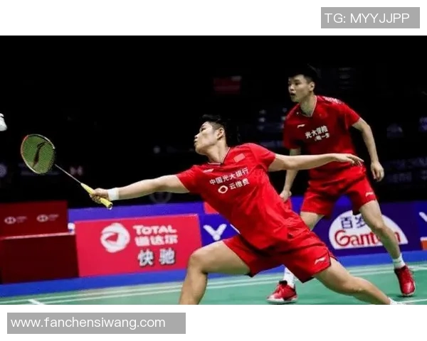 重庆羽毛球队整体压制的深度解析与战术揭秘 重庆羽毛球队整体压制的深度解析与战术揭秘